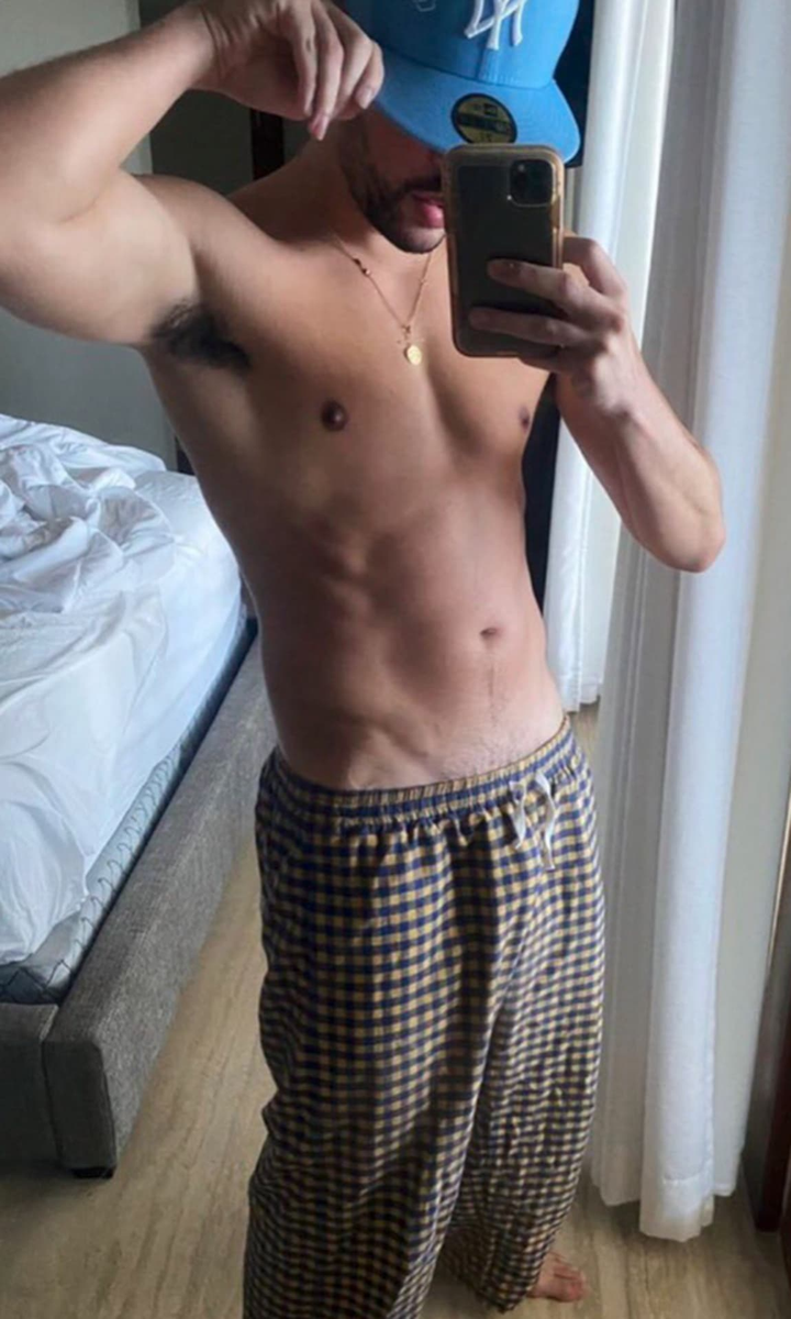 All the times Bad Bunny broke the internet with his impressive abs and ...