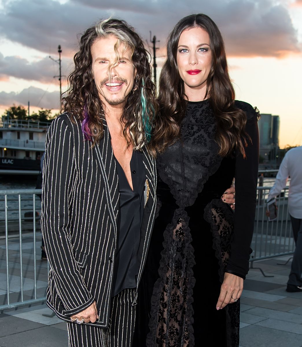 Steven Tyler's daughters Liv and Mia met in a 'bizarre' way - at his concert