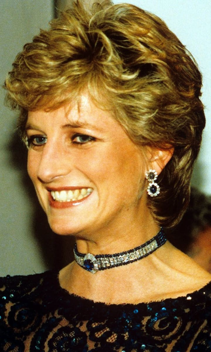 12 Photos Proving Princess Diana Was a Fashion Icon