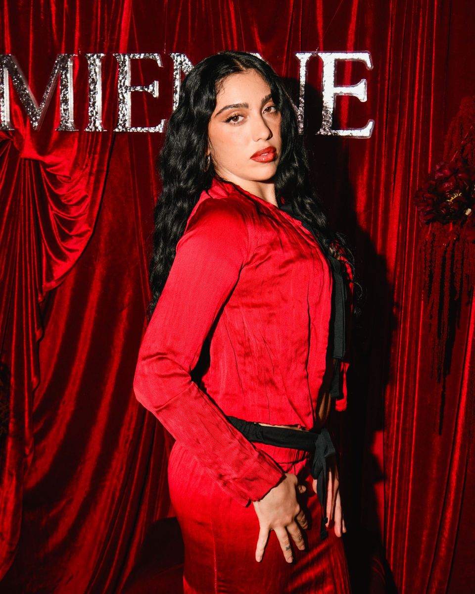 Lourdes Leon performs in all-red look in NYC