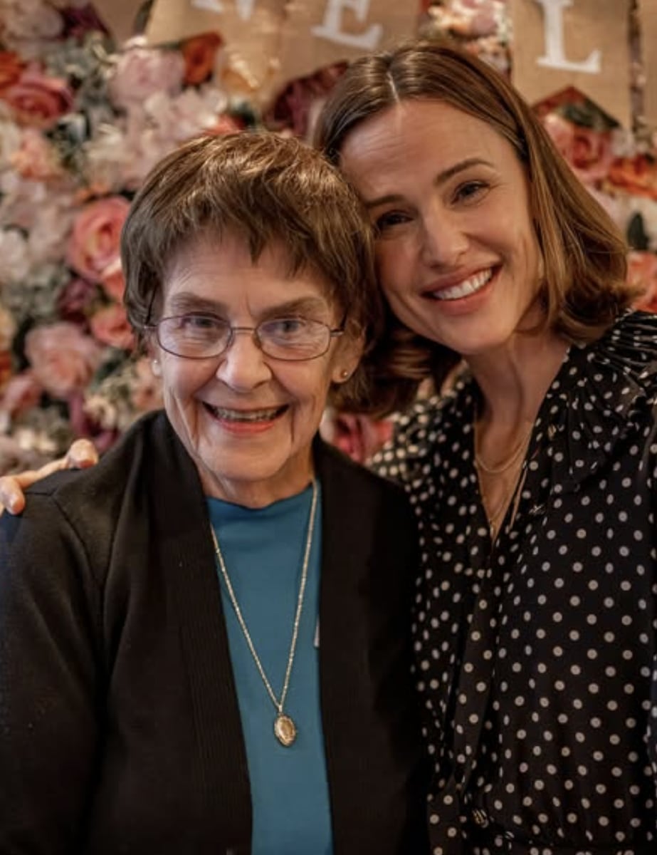 Garner is still in touch with some of her favorite teachers