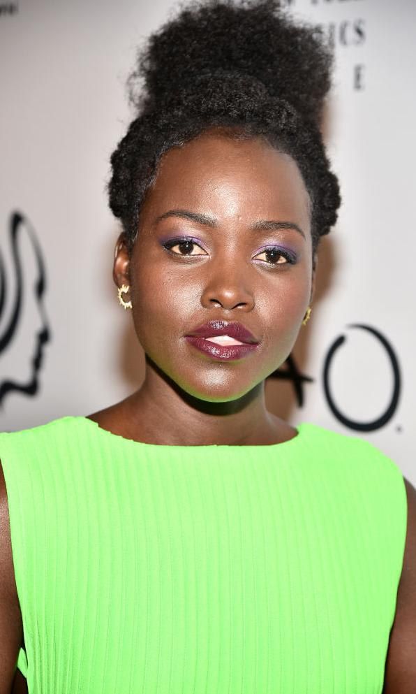 Lupita Nyong'o shows us how to wear dark lipstick colors