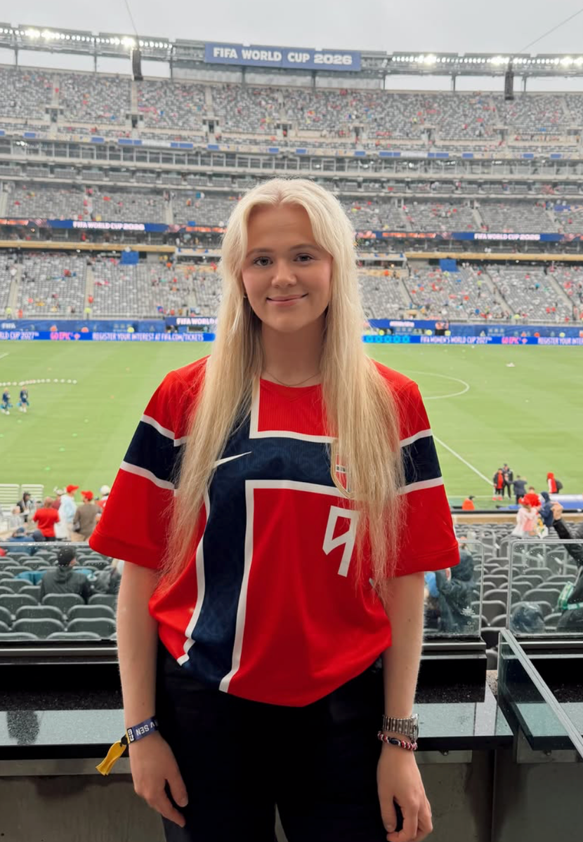 Fans flooded social media after spotting Gabrielle Haaland in the stands, with many calling her Erling Haaland's "female twin."