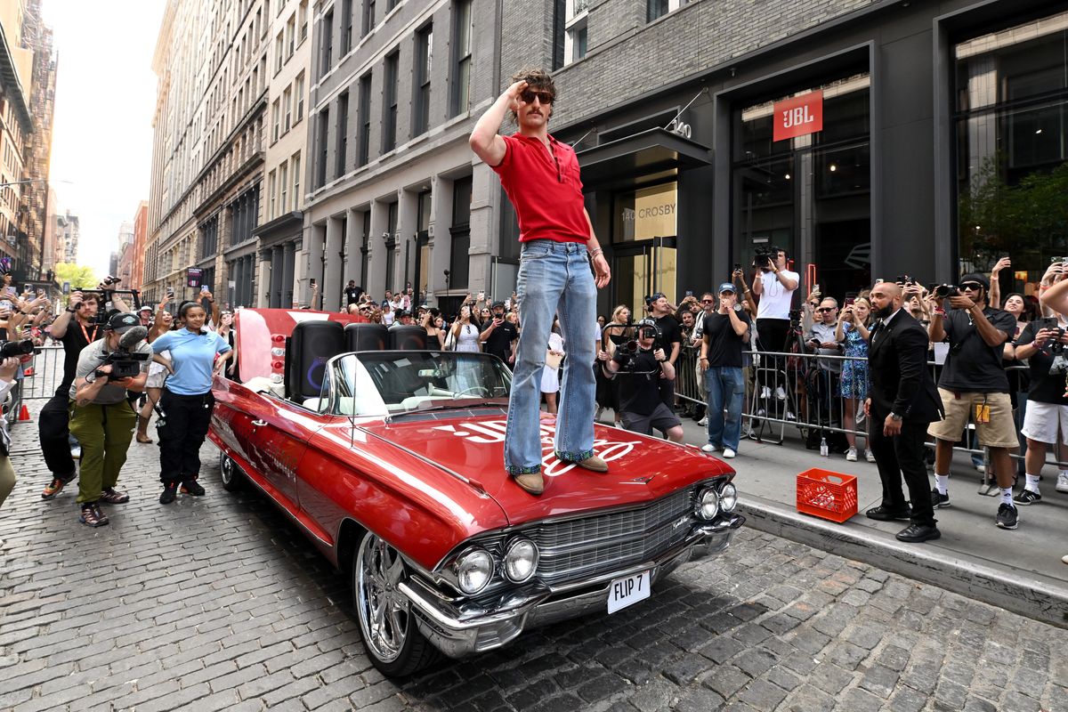 Benson Boone drives NYC fans wild with surprise backflip: Plus his ...