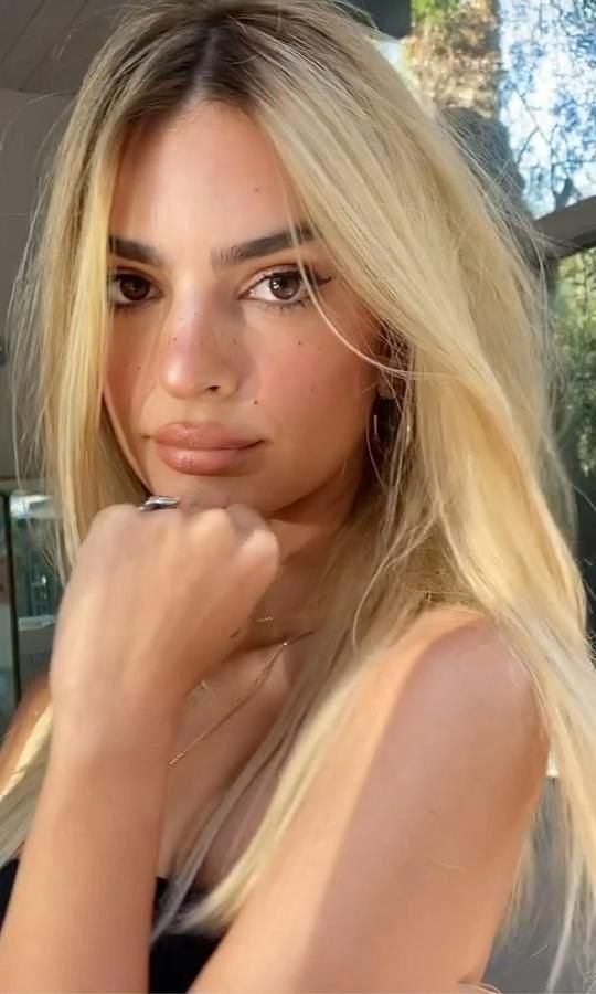 emily ratajkowski