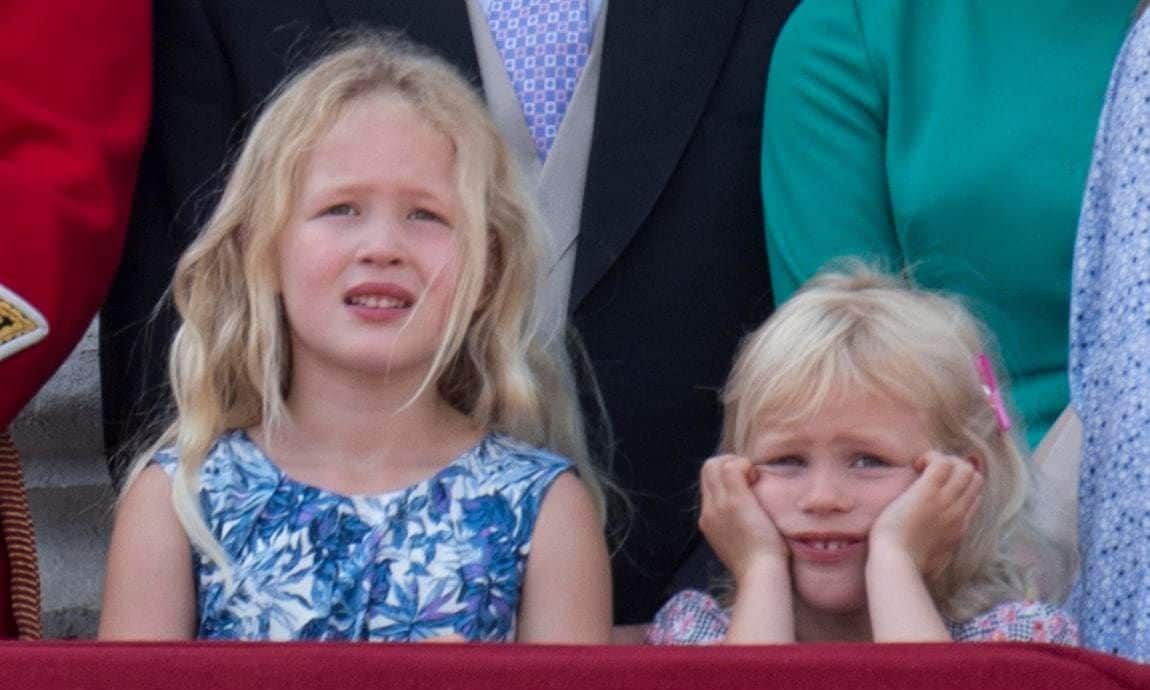 Isla appeared bored next to her big sister during the 2017 festivities.