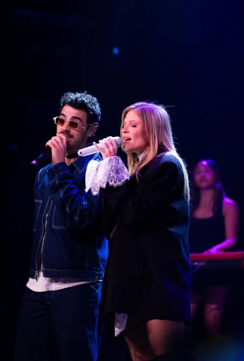 Joe Jomas and Luísa Sonza performing in NYC at Irving Plaza on Thursday, June 19th 