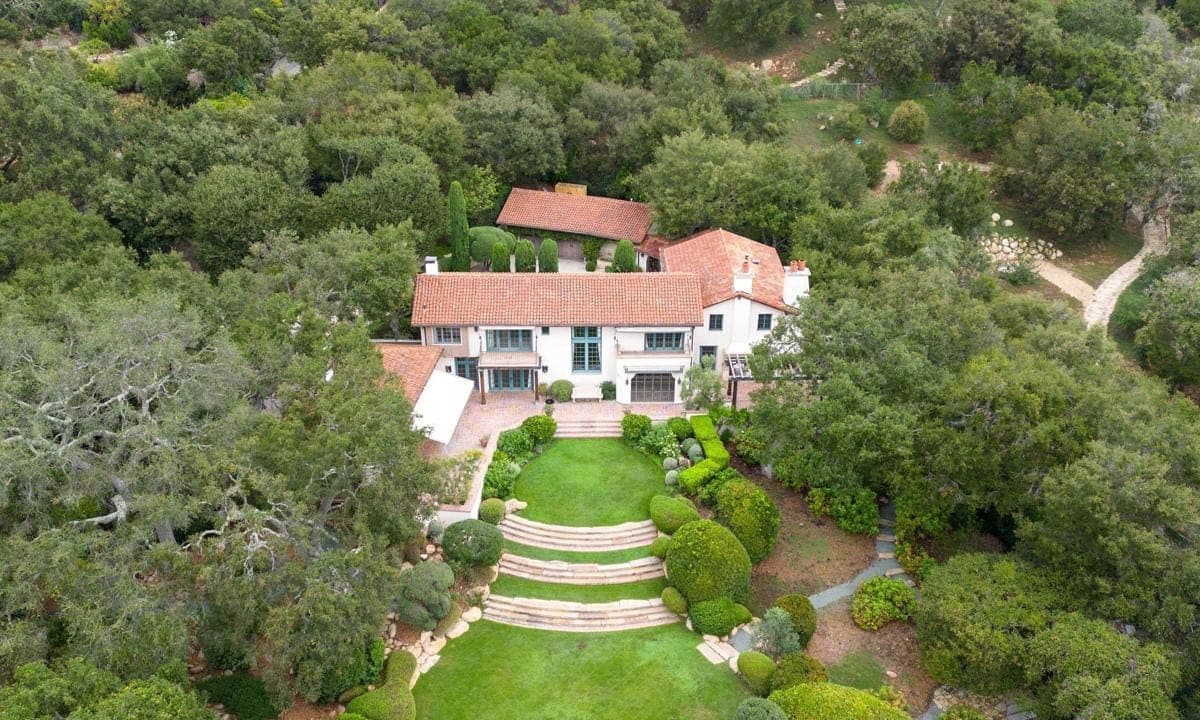 Jennifer Aniston buys Oprah Winfrey's Montecito estate