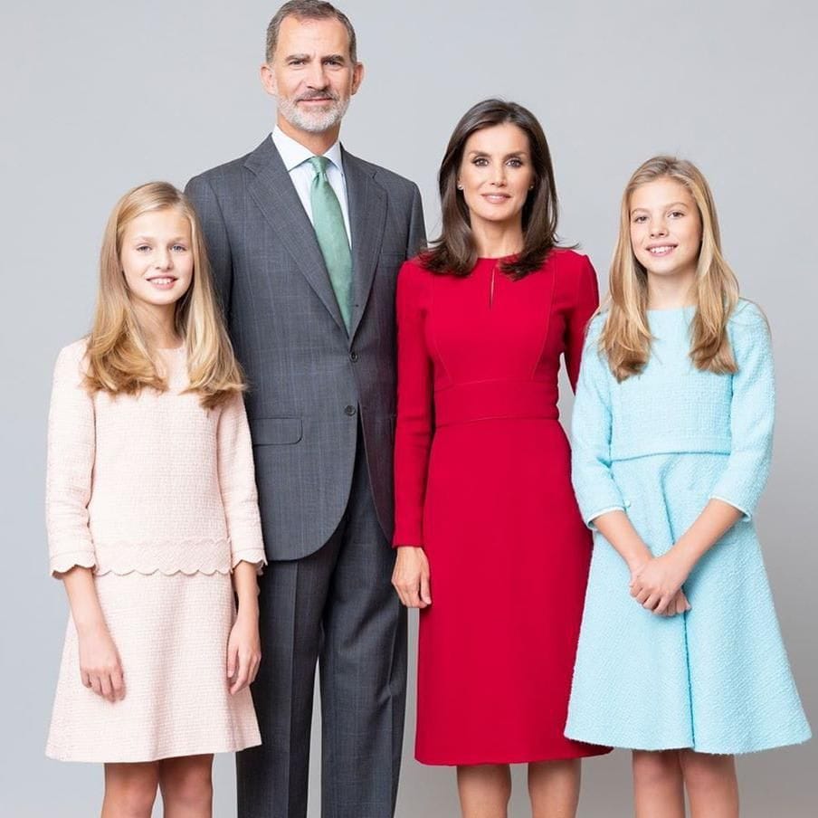 Spanish Royal family new official pictures