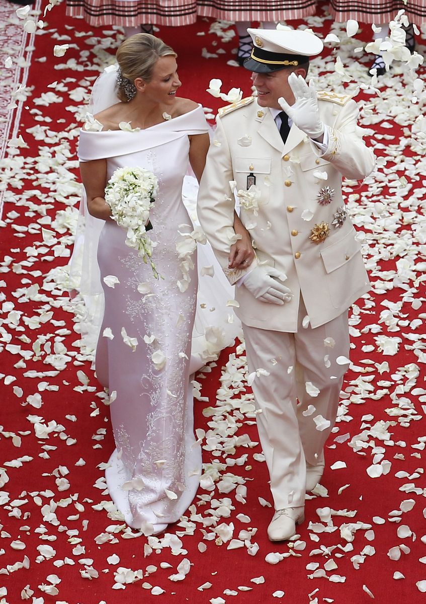 The new Princess of Monaco chose Giorgio Armani to become an unforgettable bride