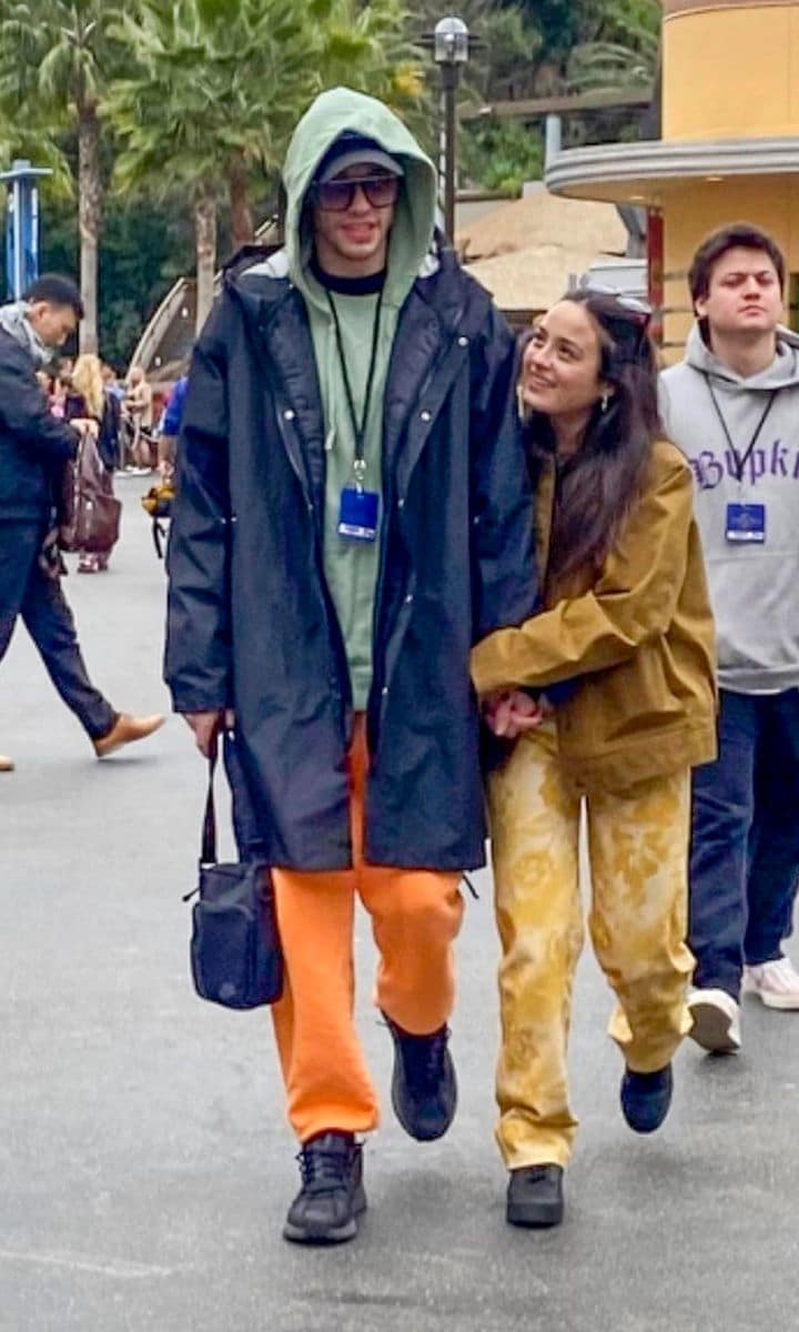 Pete Davidson and Chase Sui Wonders