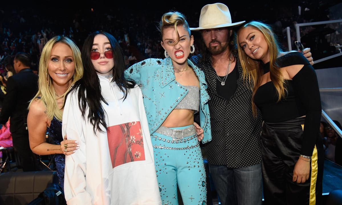 2017 MTV Video Music Awards   Backstage