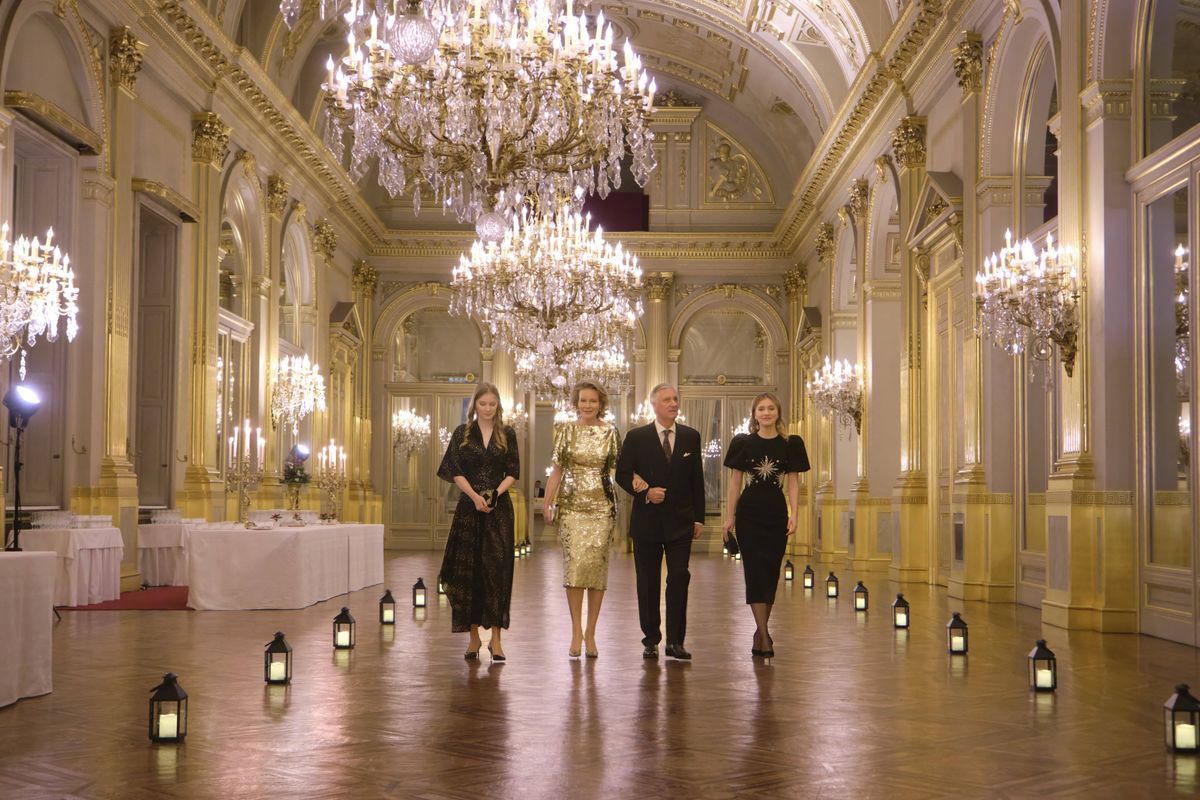 The traditional Christmas celebration took place at the Royal Palace in Brussels in the presence of King Philippe, Queen Mathilde, Princess Eléonore, and Princess Elisabeth.