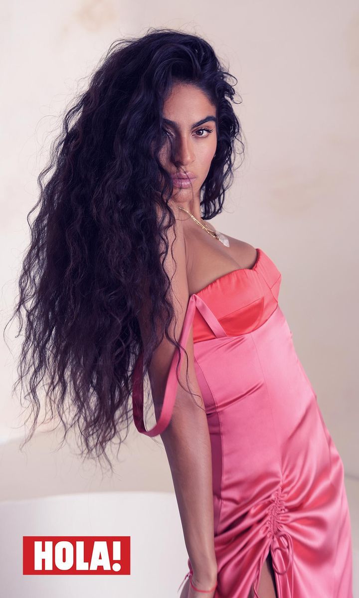 Jessie Reyez Digital Cover HOLA!