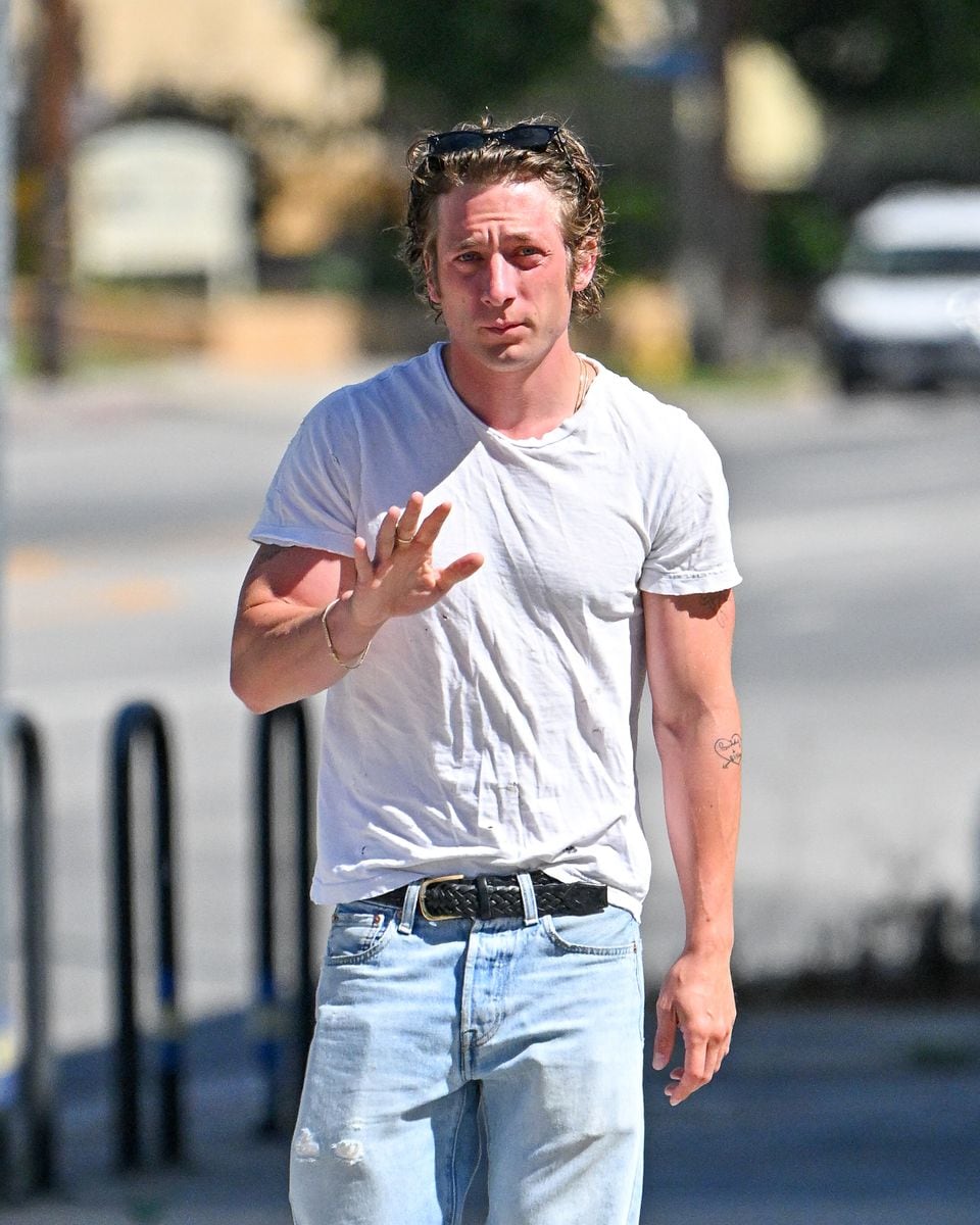 Jeremy Allen White in Los Angeles