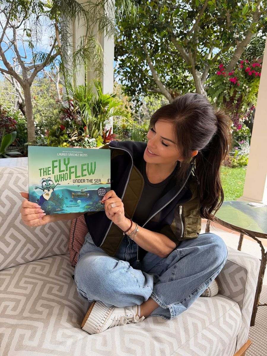 Lauren Sánchez Bezos channels her passion into inspiring confident young readers