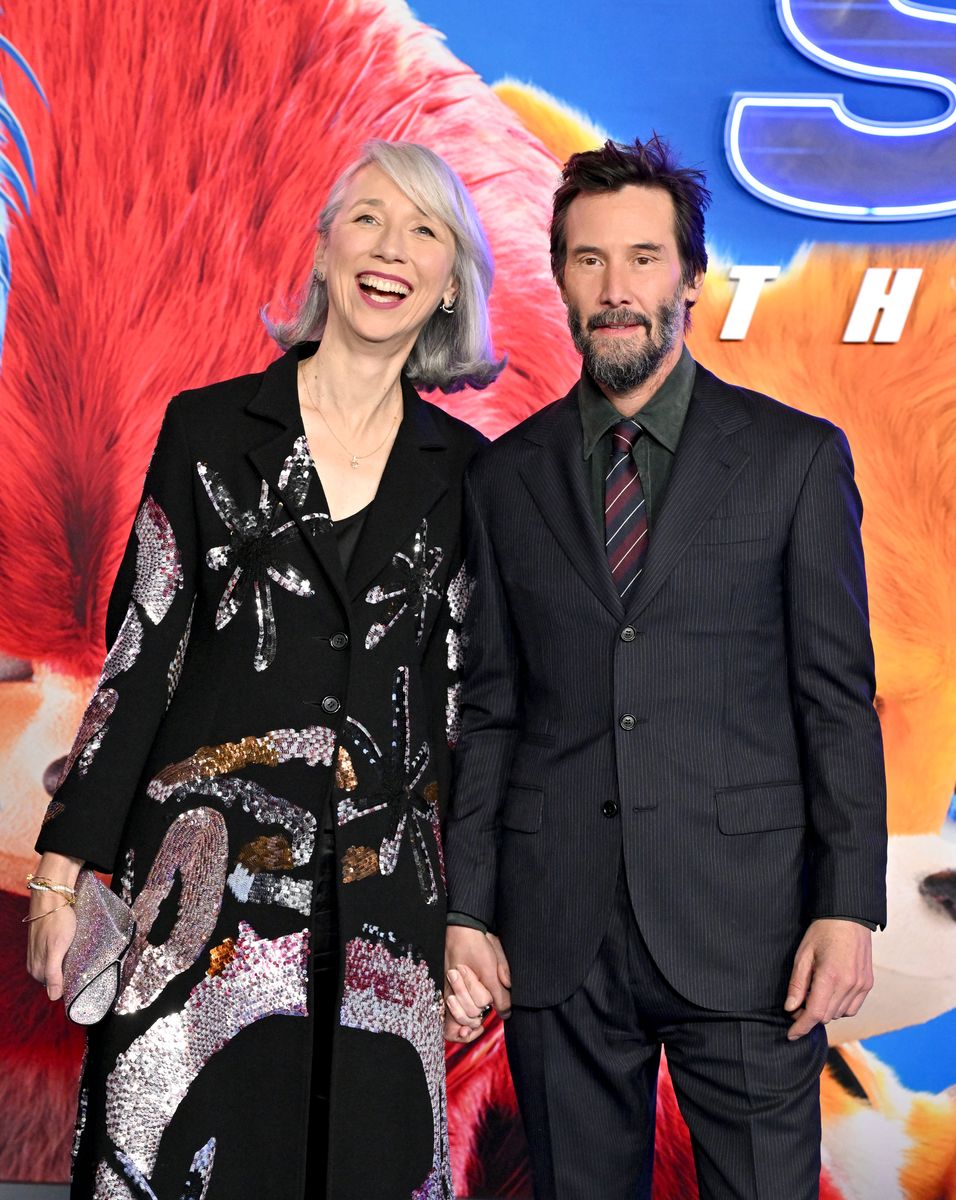 Keanu Reeves writes to a judge asking for 'mercy' for director ...