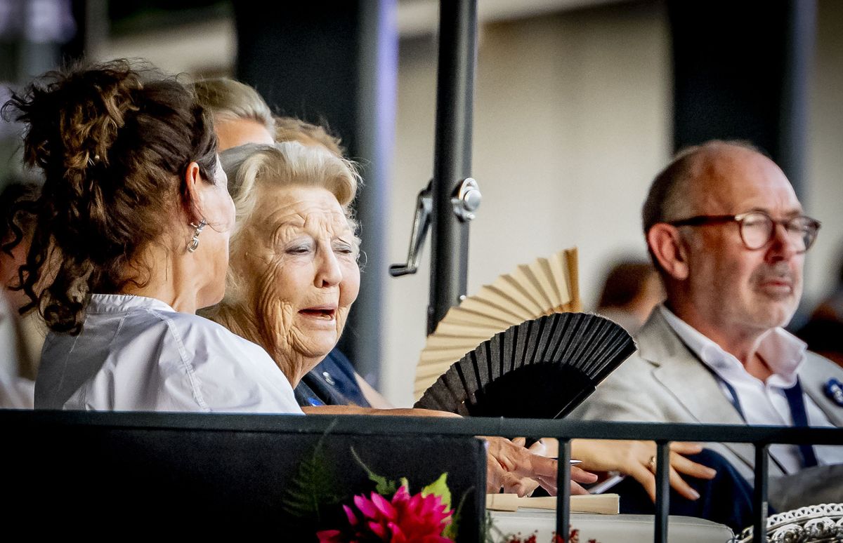 Princess Amalia and Princess Beatrix were seen enjoying the equestrian competition from the stands.