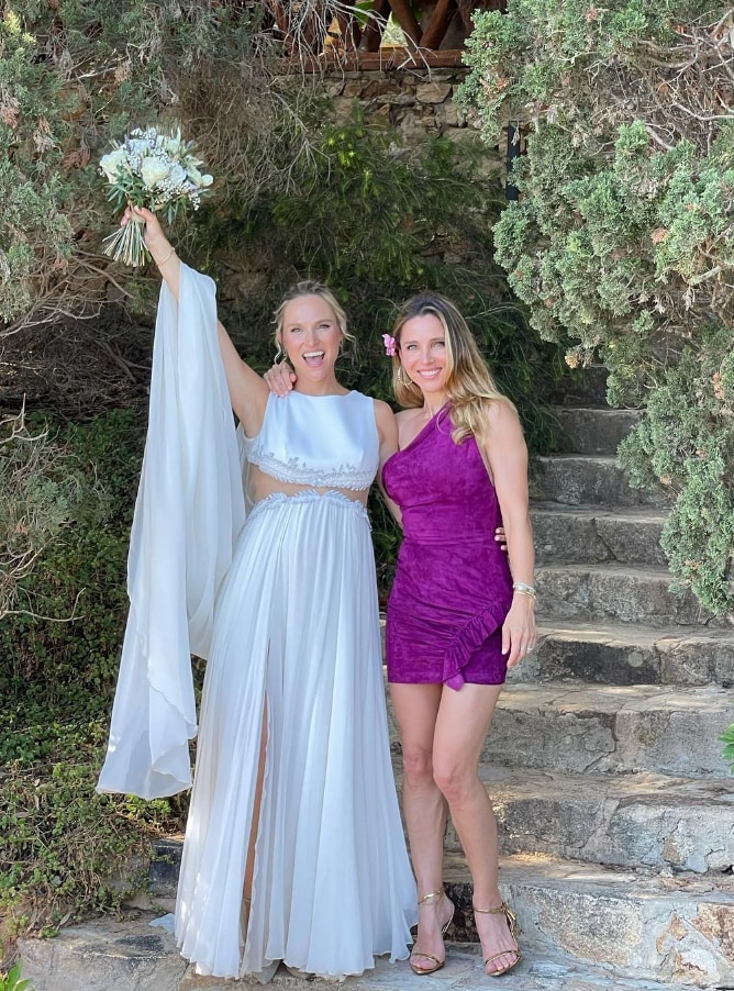 Elsa Pataky and her cousin Mariana Montme have been described as 'identical twins'