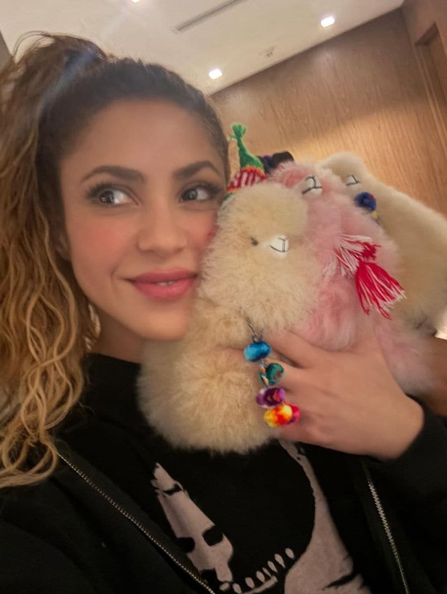 Shakira posed next to some of the presents she received after her shows in Peru