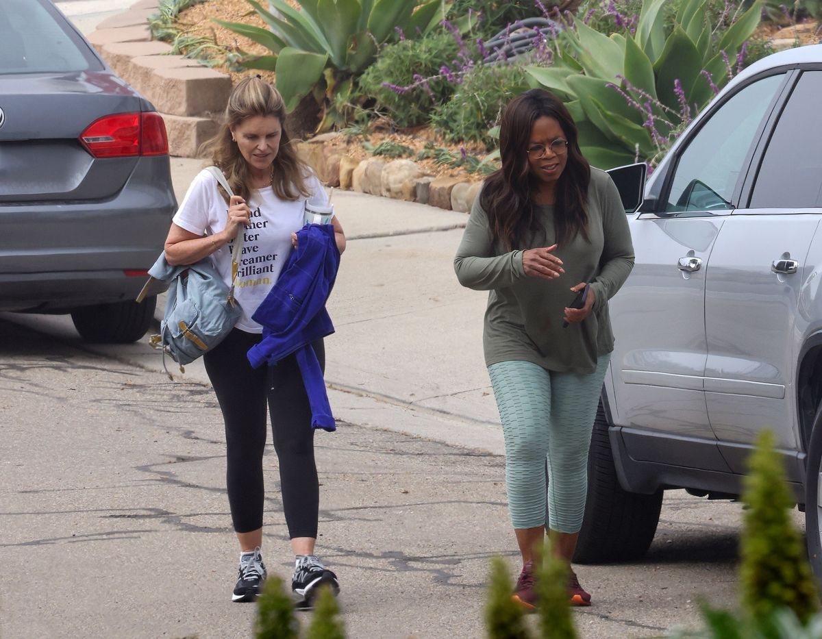 They both looked active and ready to sweat in their leggings