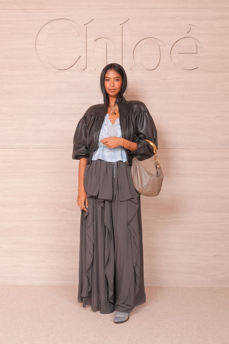 Bryant looked completely at home in that world; therefore, she might be the ‘It’ girl with the most relaxed and interesting style.