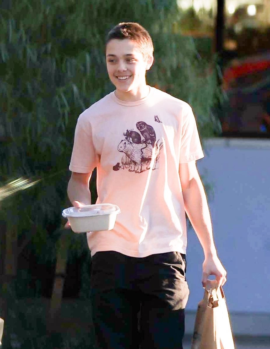 Knox Jolie-Pitt leaving Lazy Acres