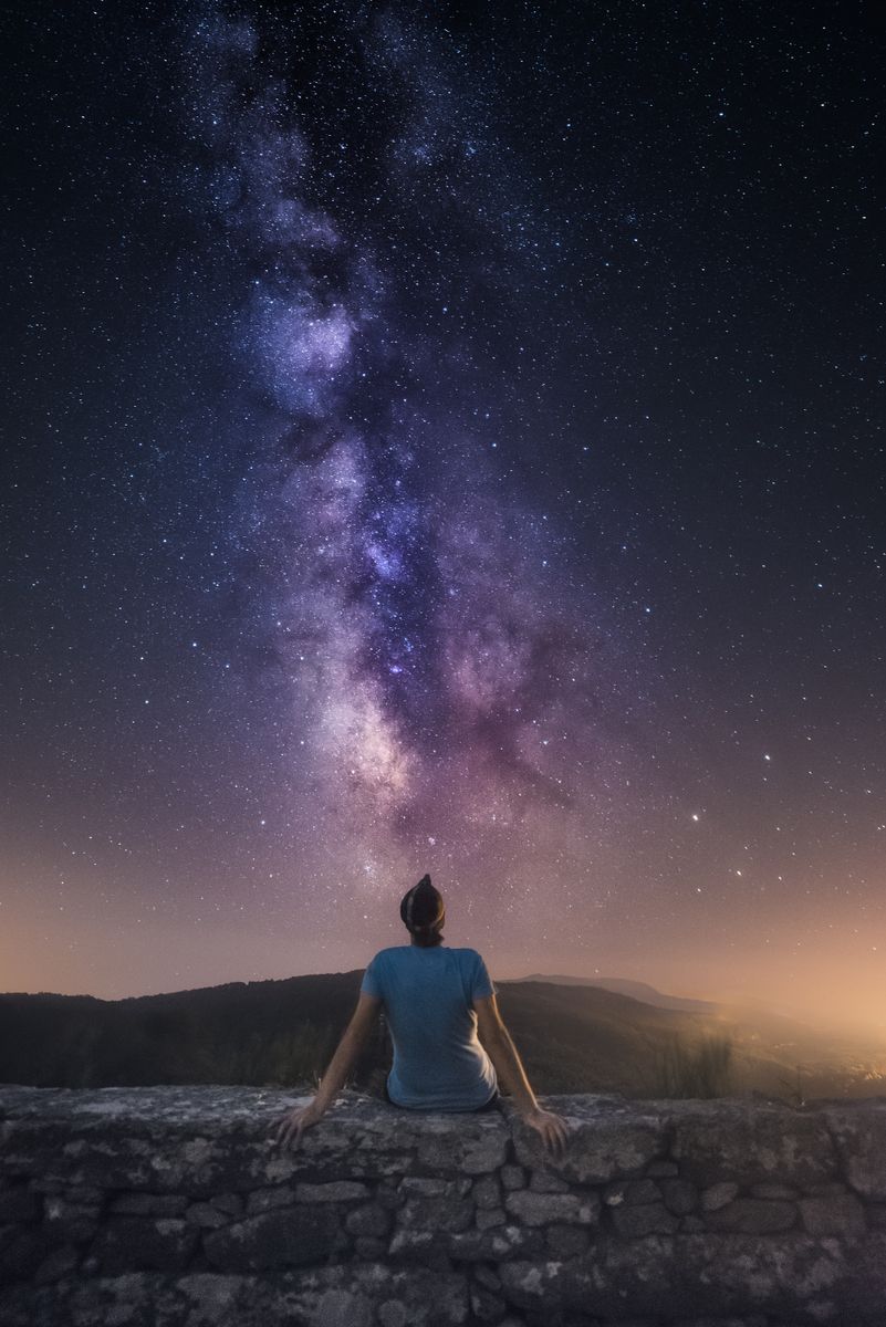 Choose a clear night and find a location away from bright lights. 
