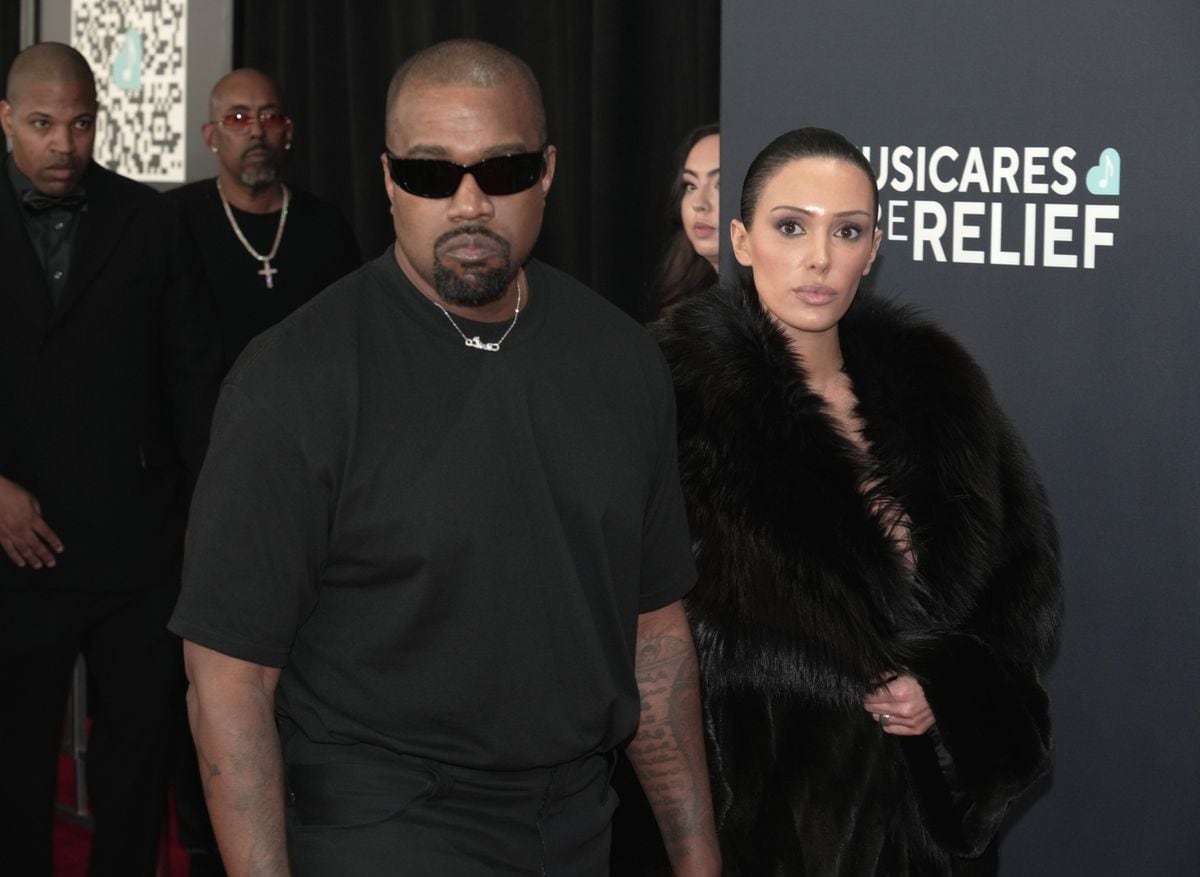 Kanye and Julia Fox had a brief romance in 2022 before he met Bianca Censori