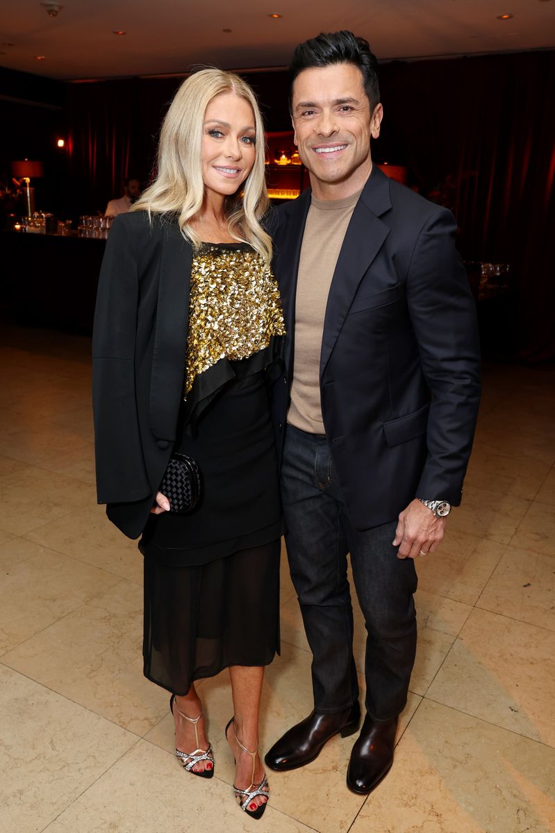 Kelly Ripa & Mark Consuelos mourn heartbreaking loss with emotional tribute