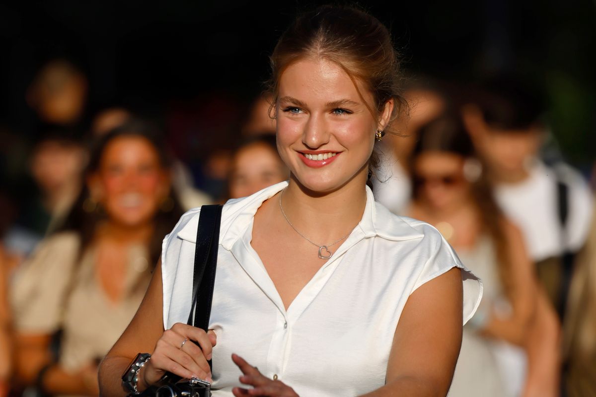 Princess Leonor smiles as she arrives on campus, marking the start of a new chapter in her academic journey.