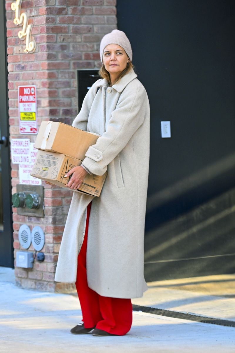 Katie Holmes spent the holidays with her daughter Suri in NYC