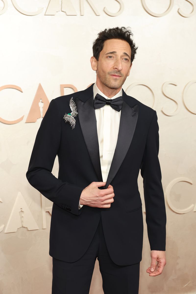 HOLLYWOOD, CALIFORNIA - MARCH 02: Adrien Brody attends the 97th Annual Oscars at Dolby Theatre on March 02, 2025 in Hollywood, California. (Photo by Kevin Mazur/Kevin Mazur/Getty Images) 