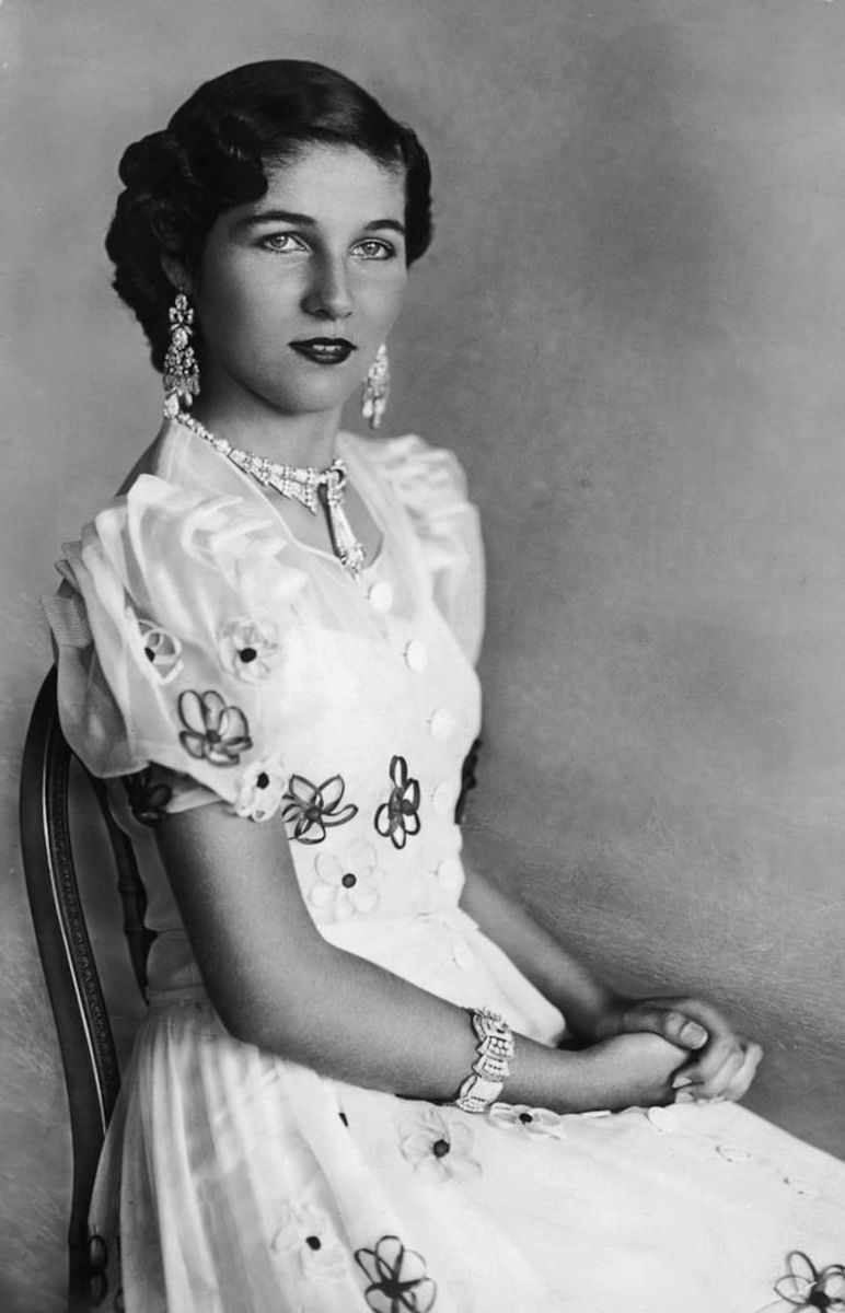 Shahnaz Pahlavi: Iran’s “forgotten” princess who chose silence