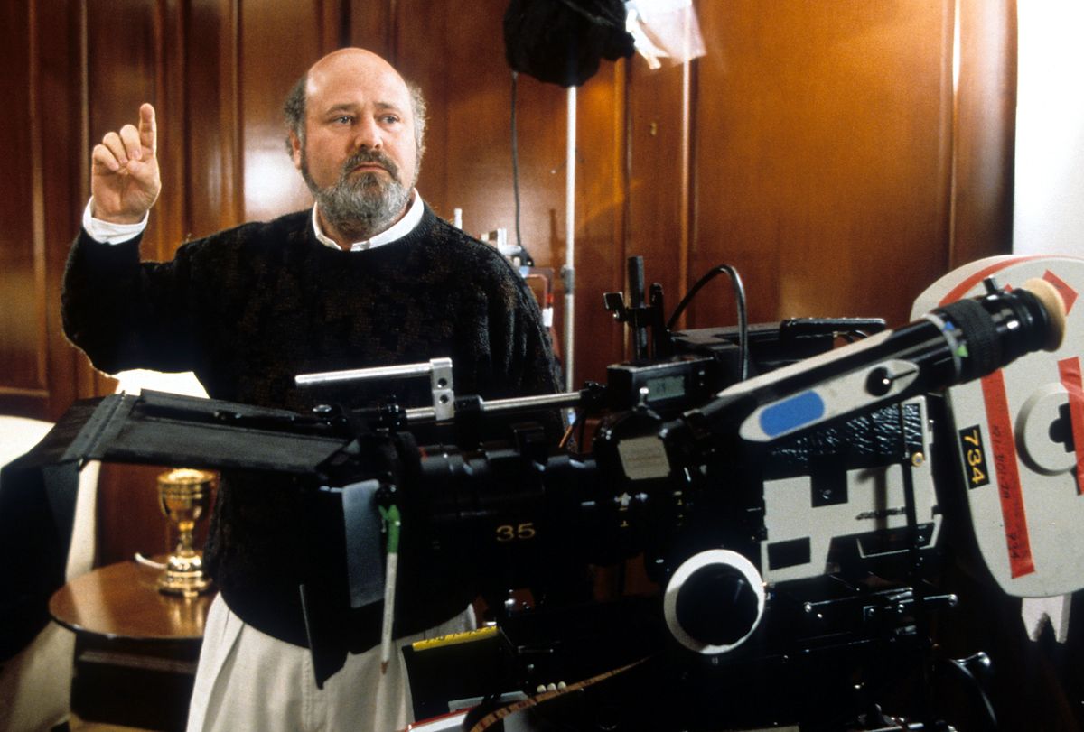 Director Rob Reiner providing instruction in between scenes from the film 'The American President', 1995. 