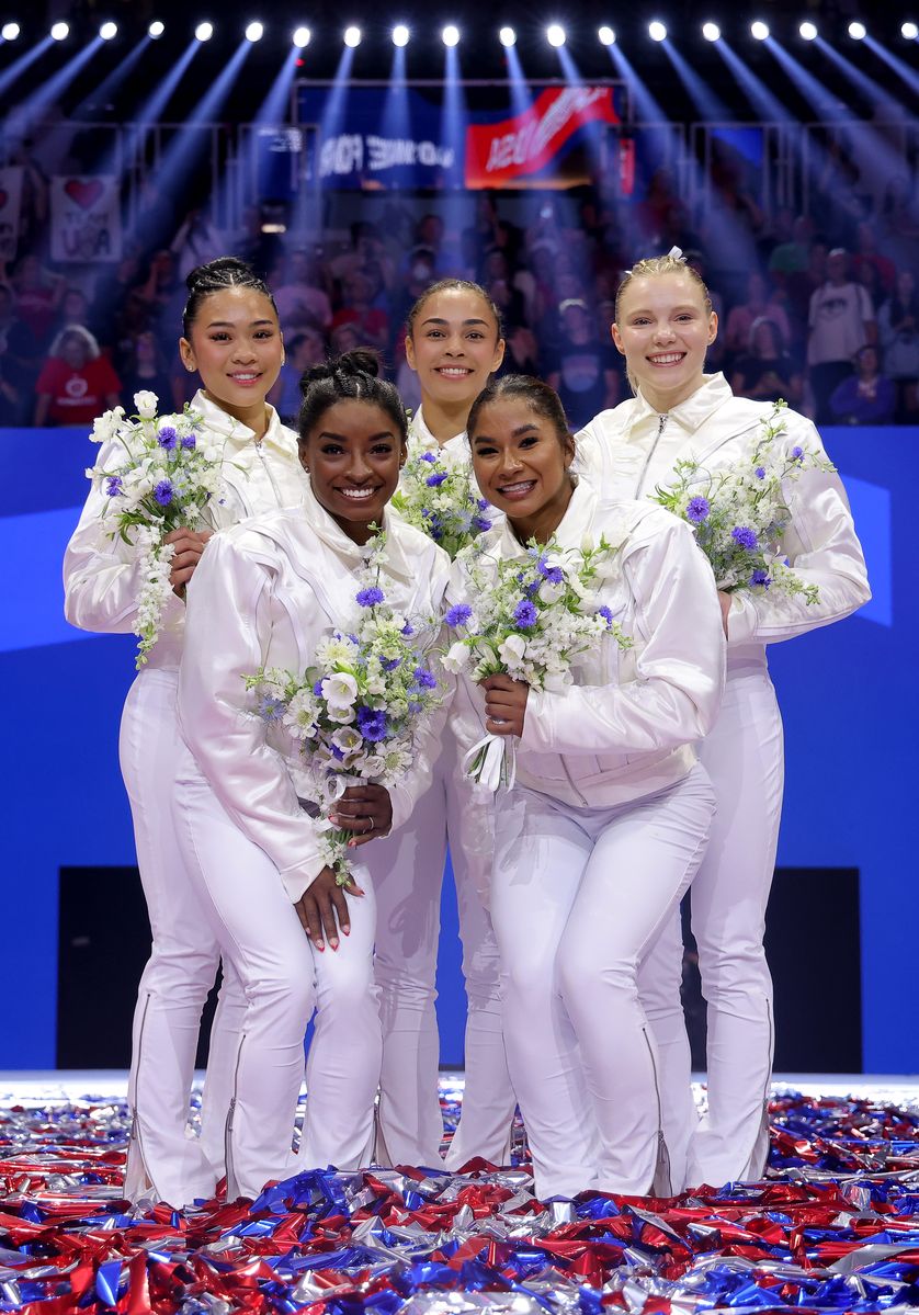 Suni Lee, Simone Biles, Hezly Rivera, Jordan Chiles and Jade Carey