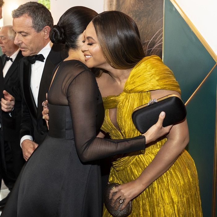 Beyoncé reacts to meeting her longtime fan Meghan Markle and Prince Harry