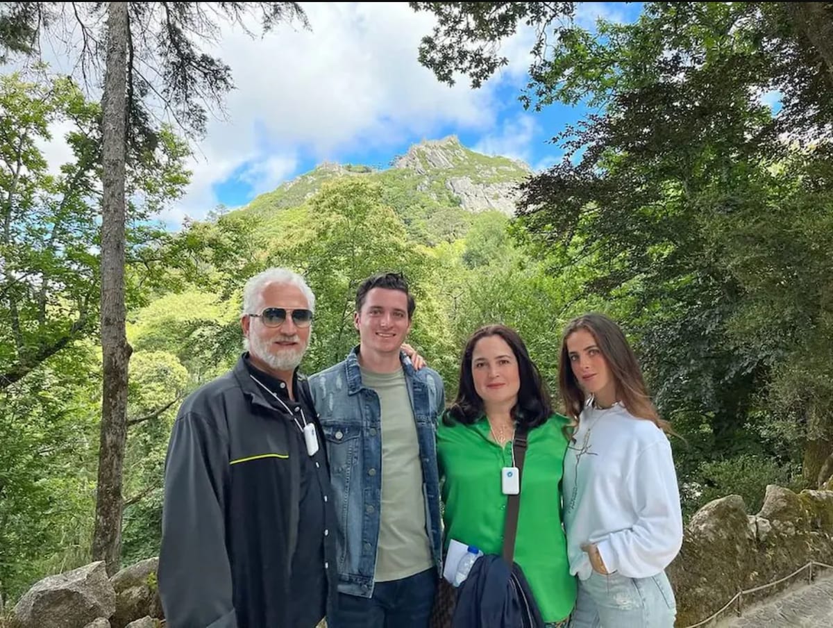 Fatima Bosch with her family