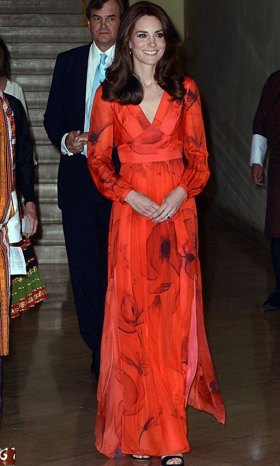 Kate stunned in an orange Beulah gown.
<br>
Photo: Getty Images
