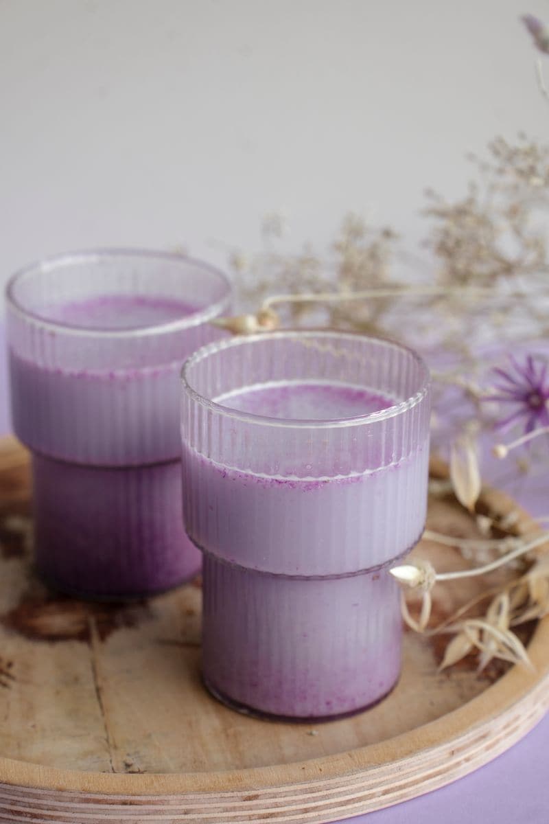 This delightful beverage complements your lavender-themed nails and provides a calming treat, perfect for unwinding after a long day.