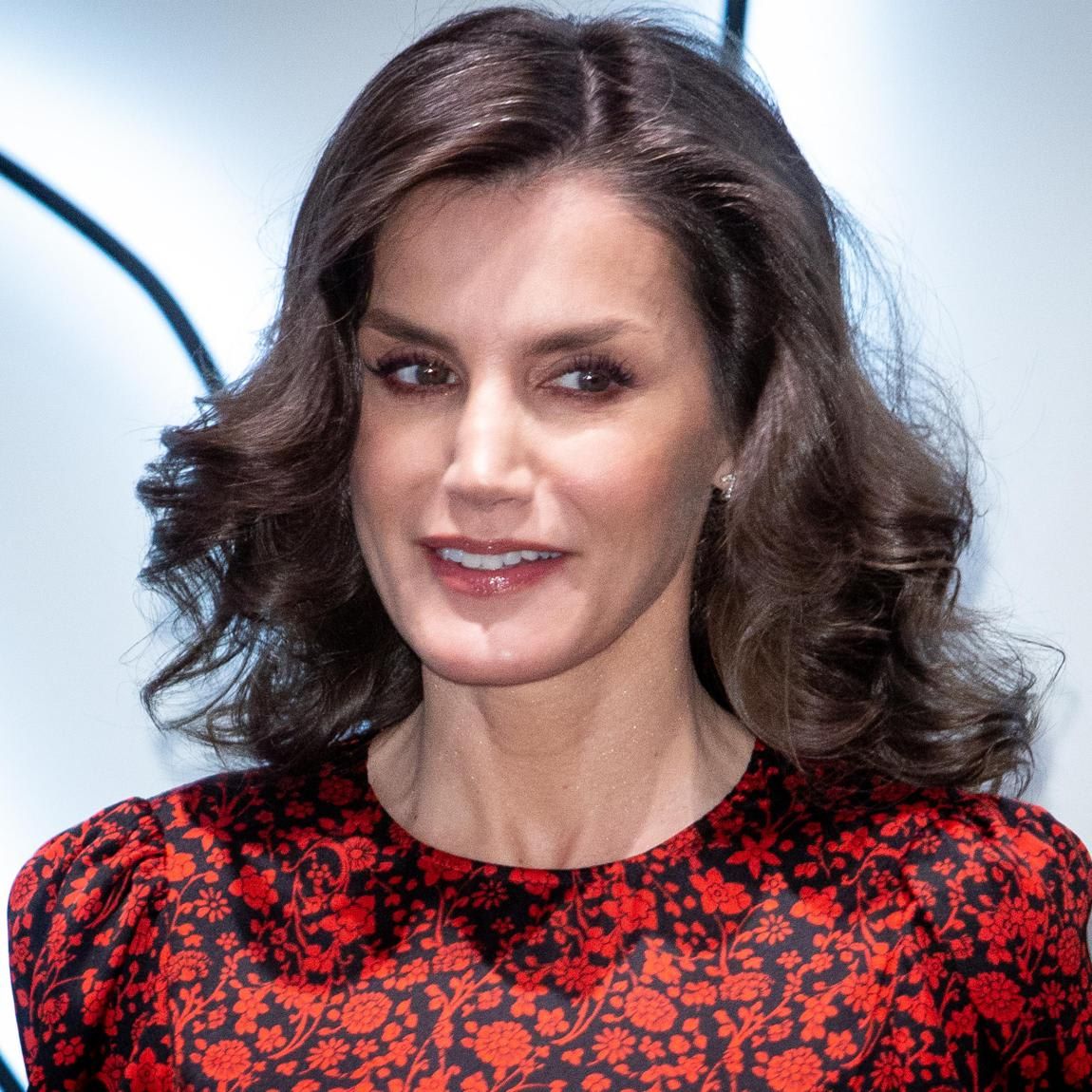 The Spanish royal rocked glamorous curls at ARCOmadrid 2020