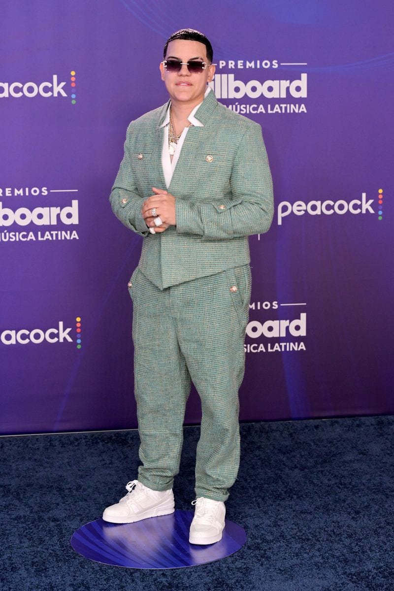 MIAMI, FLORIDA - OCTOBER 23: J Ãlvarez attends the 2025 Billboard Latin Music Awards at James L. Knight Center on October 23, 2025 in Miami, Florida.  (Photo by Ivan Apfel/Getty Images) 