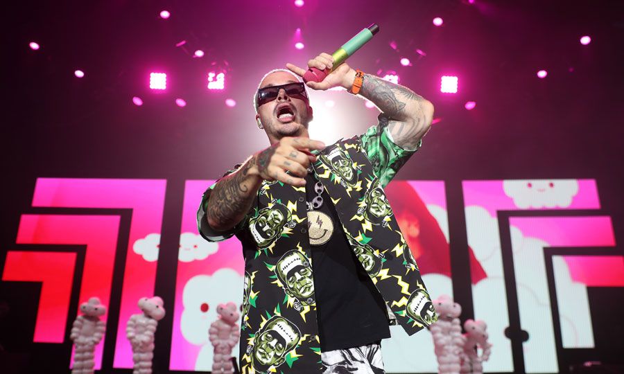 j Balvin, Univision Latino Mix live 