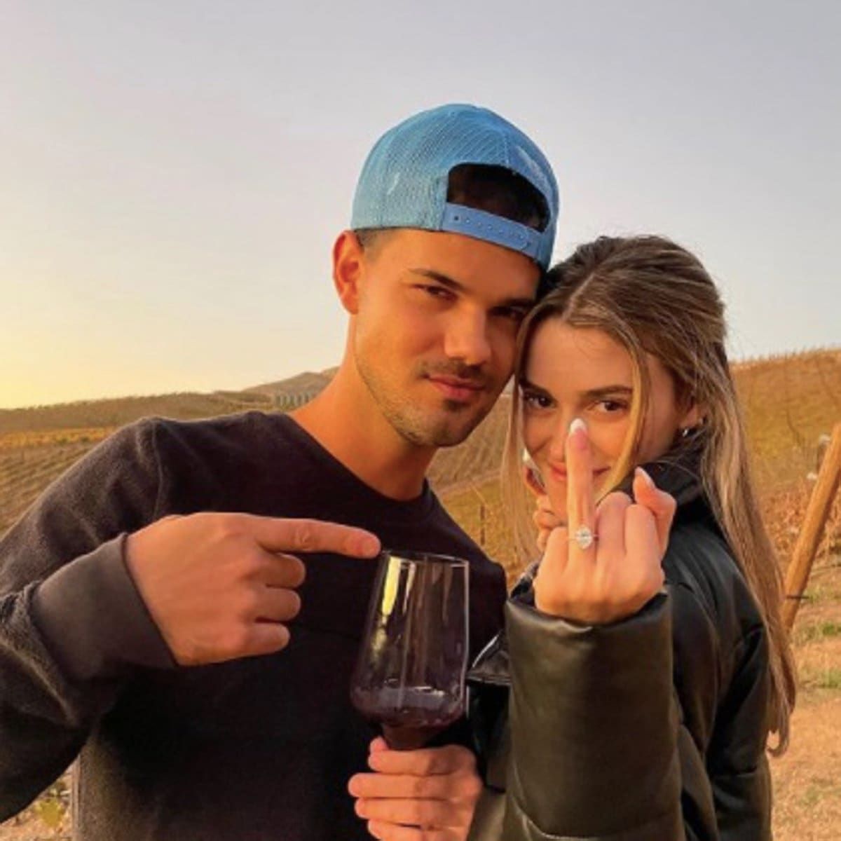 Taylor Lautner and Tay Dome - 1,079,585 likes