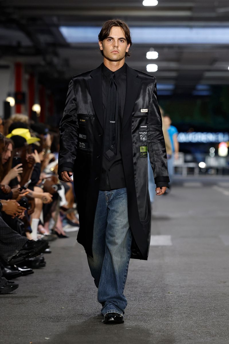 A model walks the runway during the Vetements Menswear Spring/Summer 2027 show 