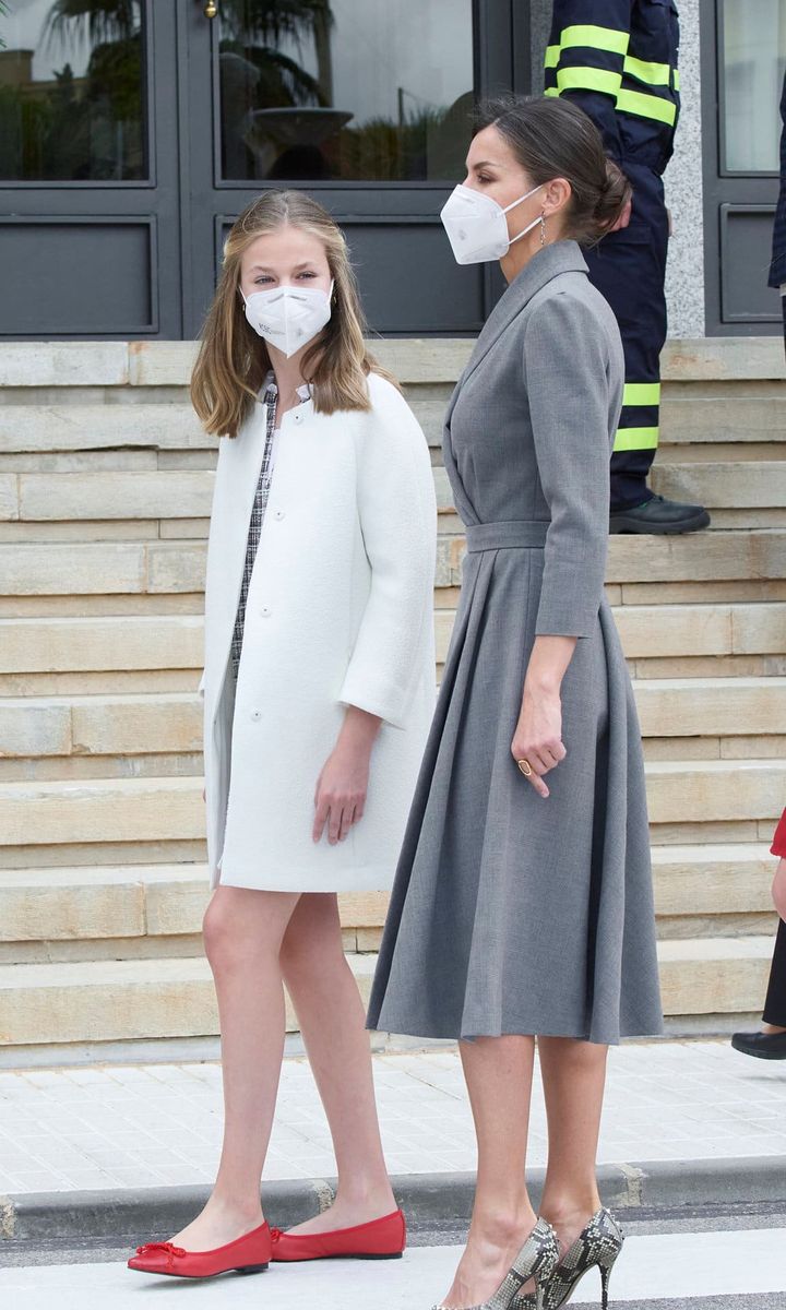 Queen Letizia and Princess Leonor have received their first dose of the COVID 19 vaccine
