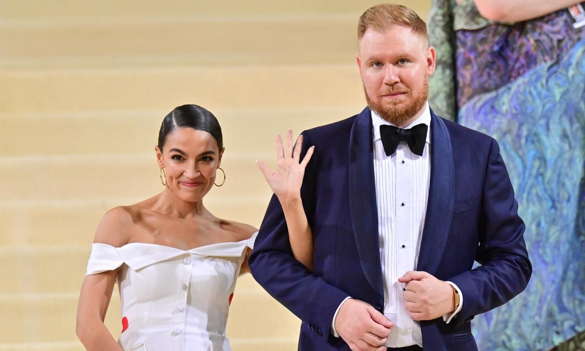 The 2021 Met Gala Celebrating In America: A Lexicon Of Fashion   Street Sightings