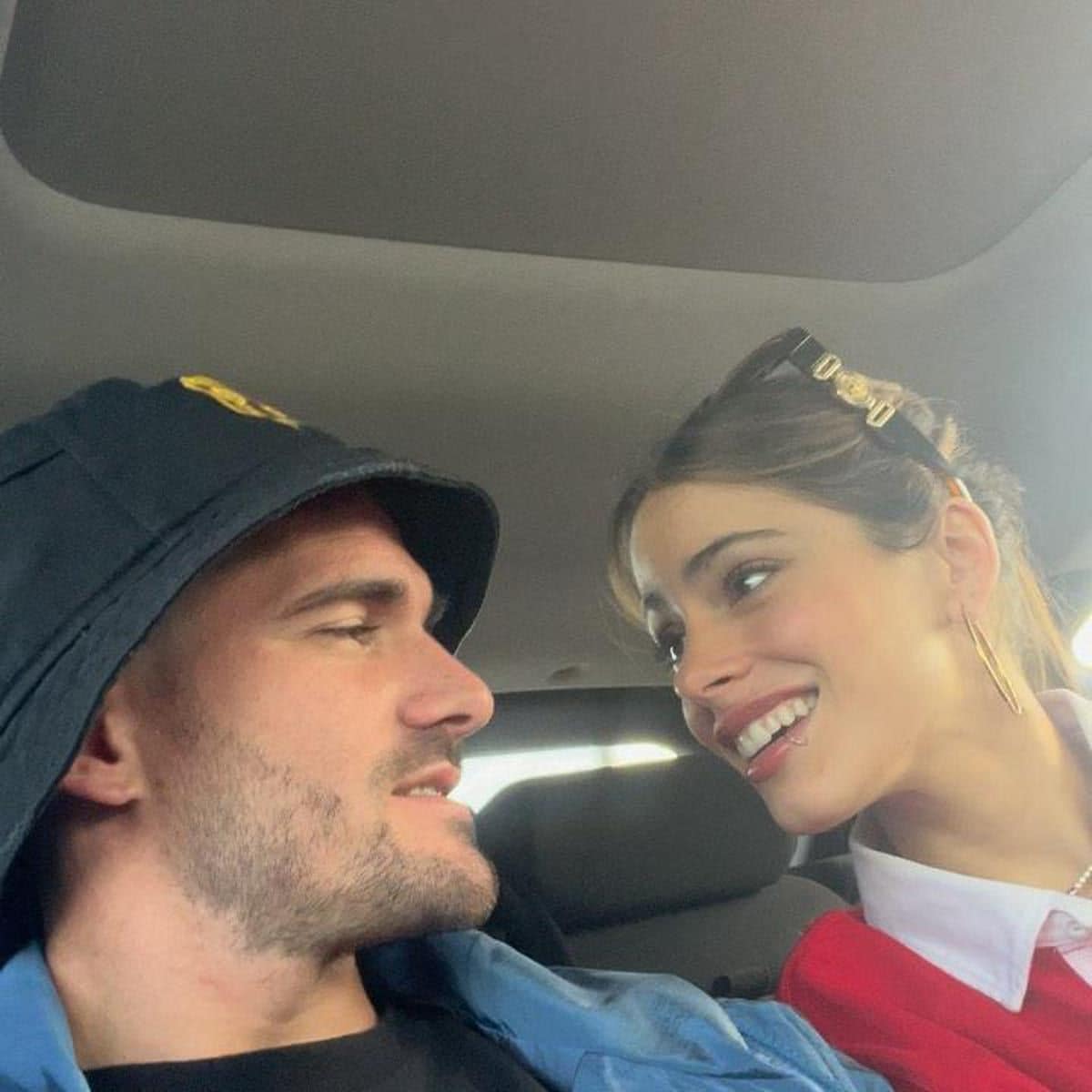 Tini Stoessel y Rodrigo De Paul