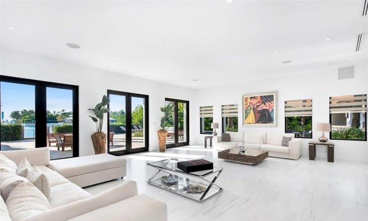 Inside J.Lo's Miami Rental