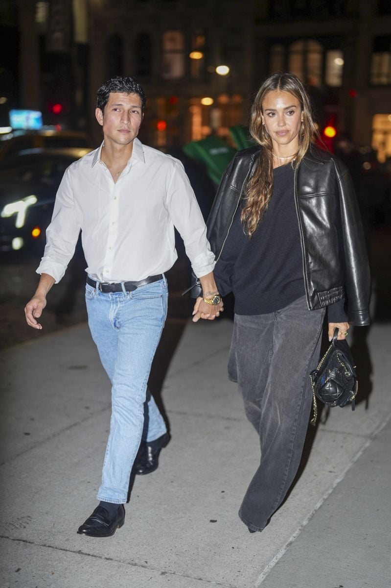 Jessica Alba and her boyfriend, Danny Ramirez, were spotted heading to Zero Bond to celebrate his 33rd birthday.